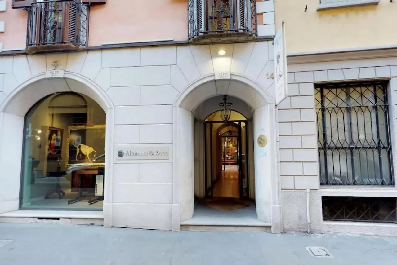 Italianway - Borgospesso 14 Apartment Milan